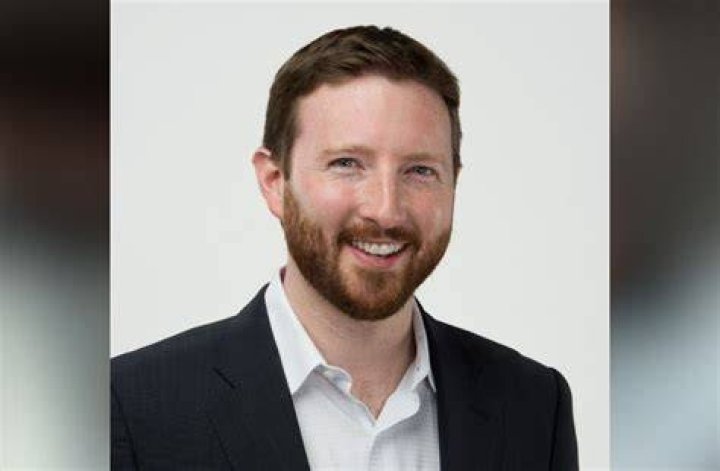 Dave McMenamin Bio, Net Worth, Age, Family, Wife, Parents, Height