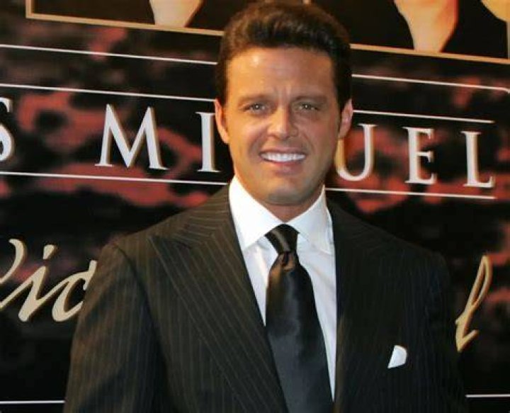 Luis Miguel Net Worth: His Impressive Fortune Revealed
