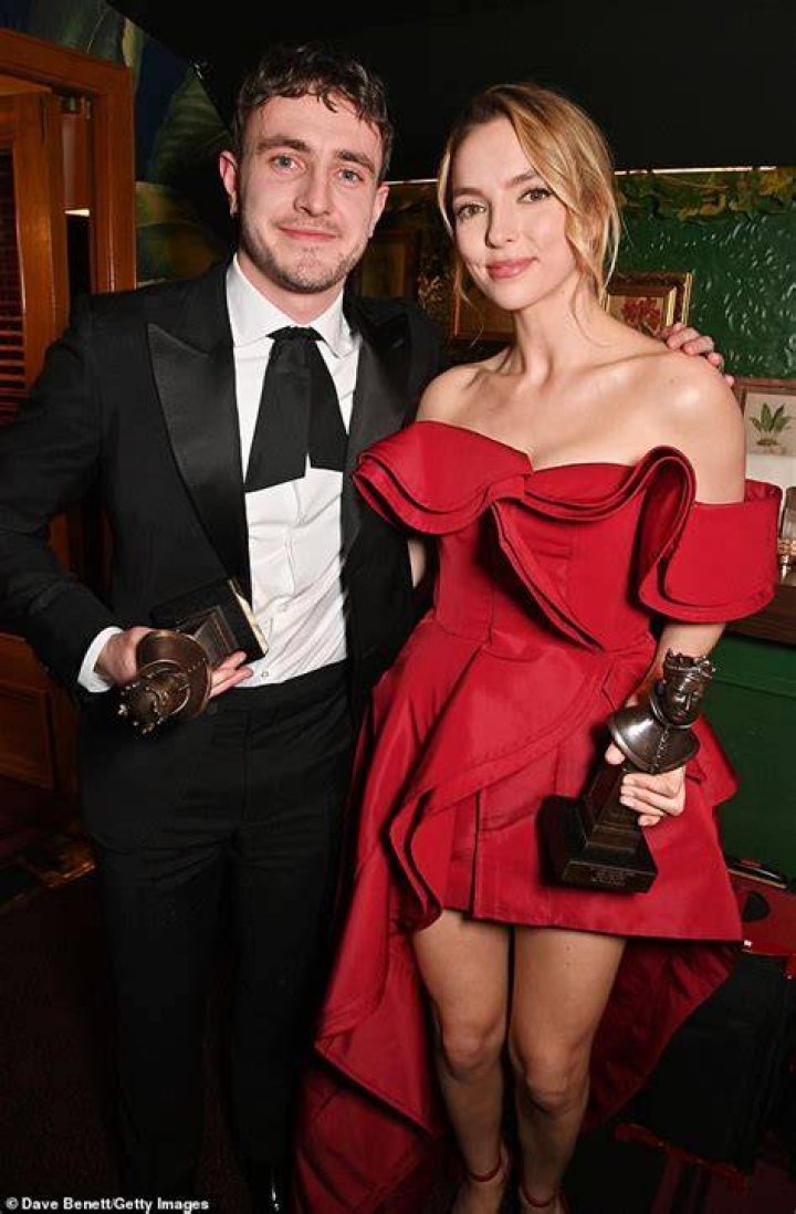 Unveiling The Secrets: Jodie Comer's Partner Revealed
