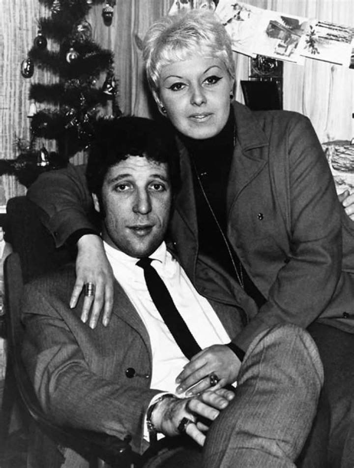 What happened to Melinda Trenchard, Tom Jones' first wife? Briefly.co.za